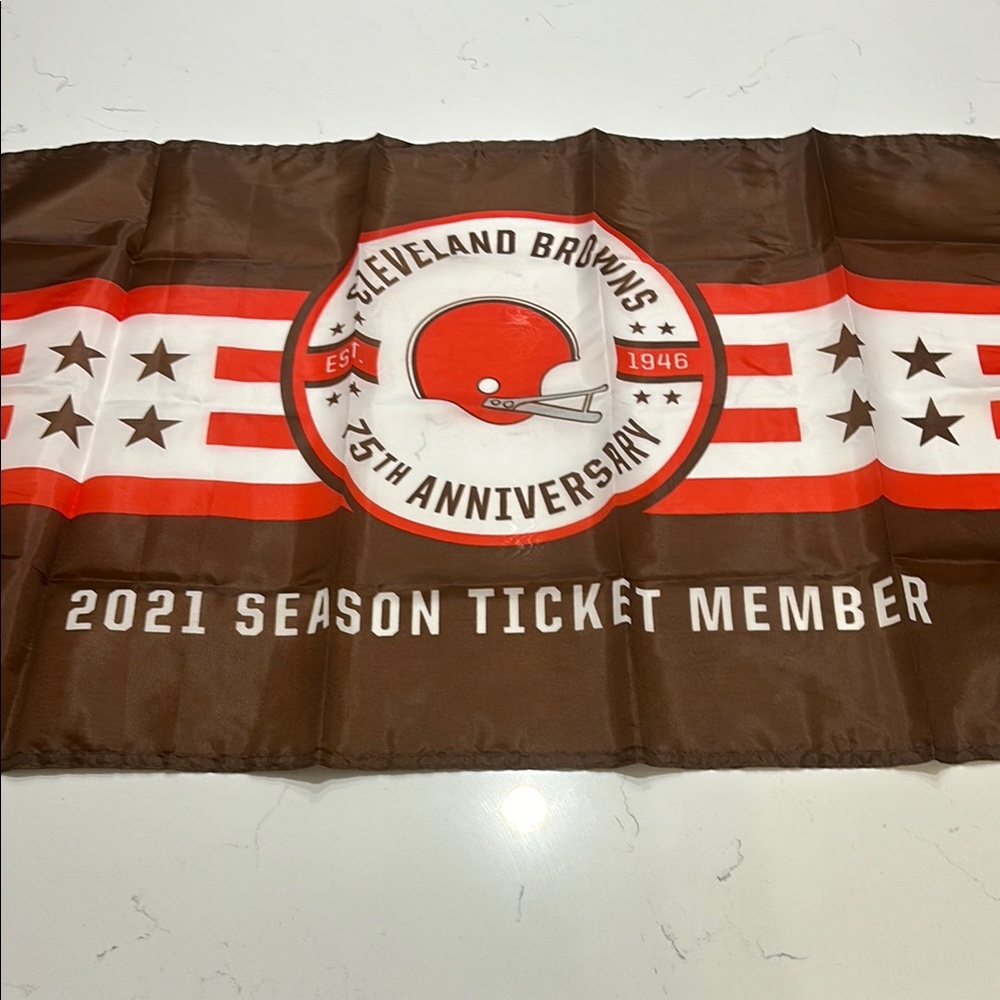 Cleveland Browns 75th Anniversary Flag